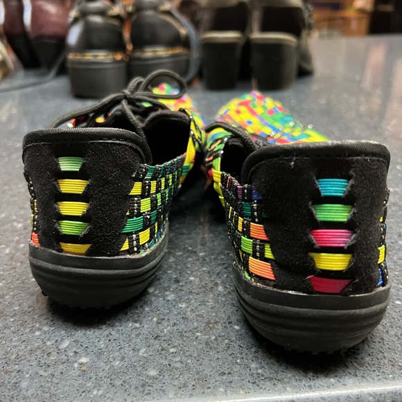 Ladies Serene Island Multicolor sneakers Size 6 - Picture 13 of 13